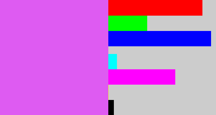 Hex color #de5bf2 - heliotrope