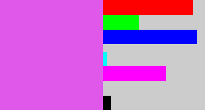 Hex color #e058ea - heliotrope
