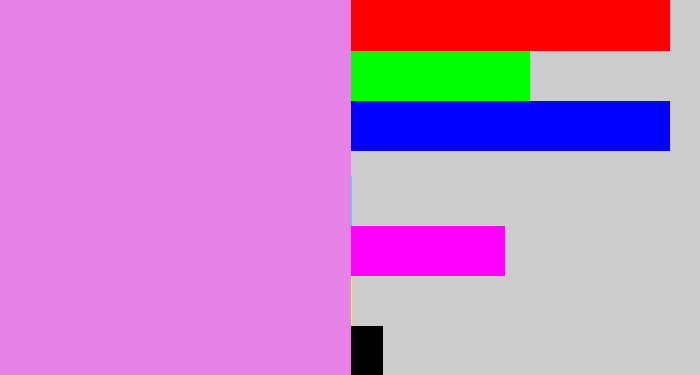 Hex color #e782e7 - purply pink