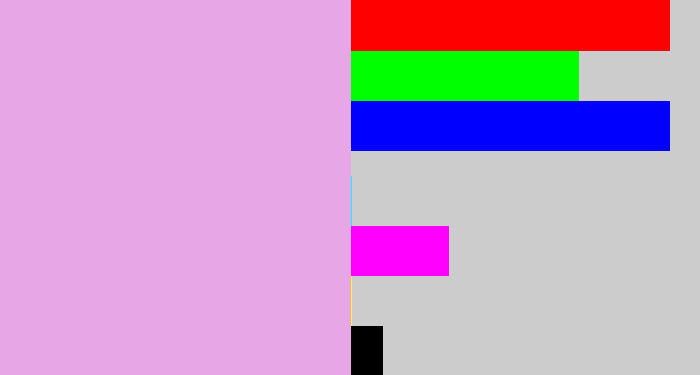 Hex color #e7a7e7 - light violet